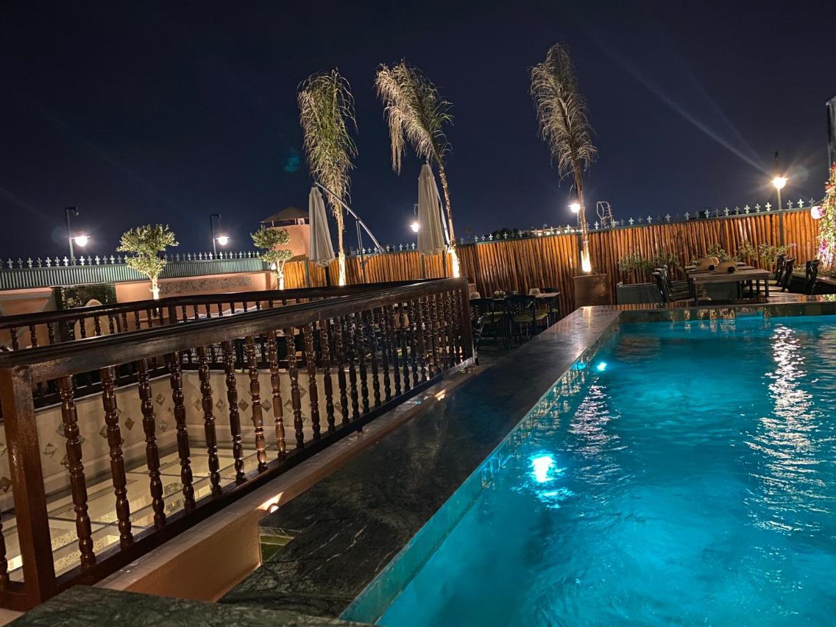 Riad Wazani Square & Spa มาร์ราเกช ภายนอก รูปภาพ