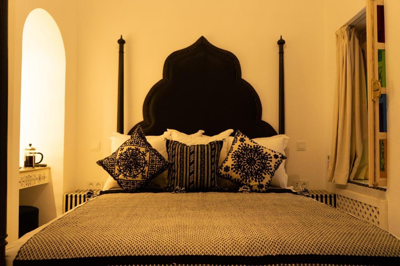 Riad Wazani Square & Spa มาร์ราเกช ห้อง รูปภาพ