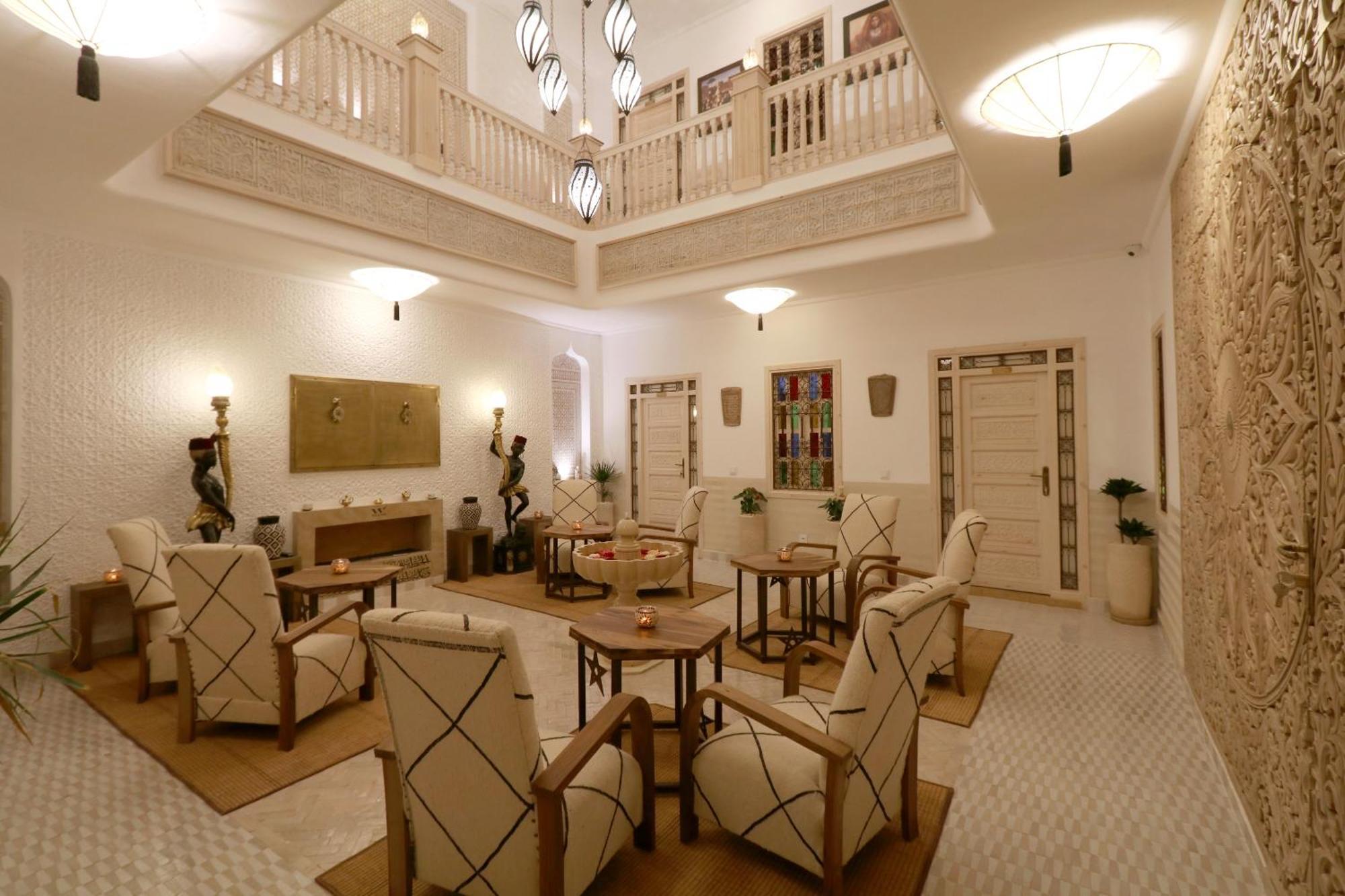 Riad Wazani Square & Spa มาร์ราเกช ภายนอก รูปภาพ