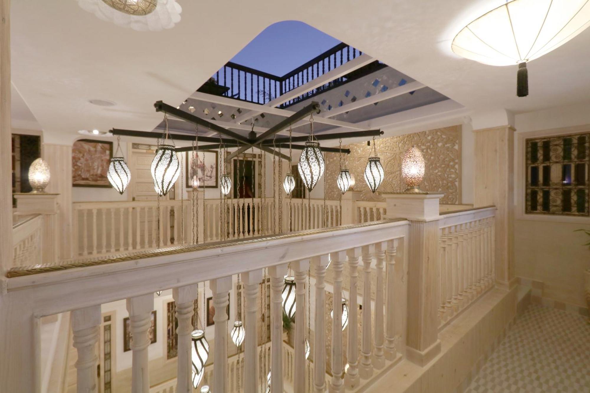 Riad Wazani Square & Spa มาร์ราเกช ภายนอก รูปภาพ