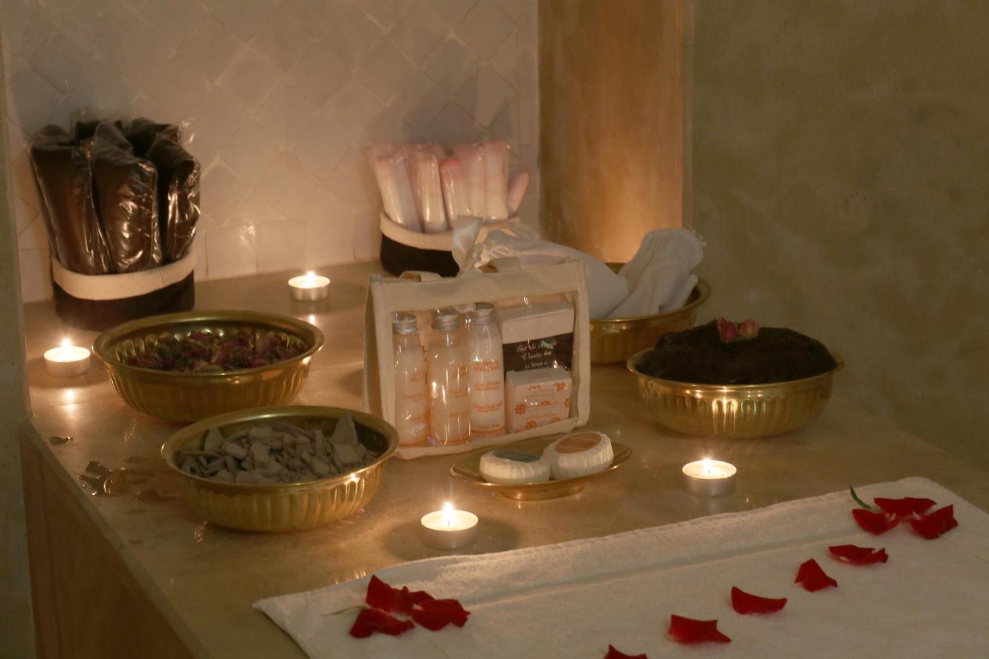 Riad Wazani Square & Spa มาร์ราเกช ภายนอก รูปภาพ