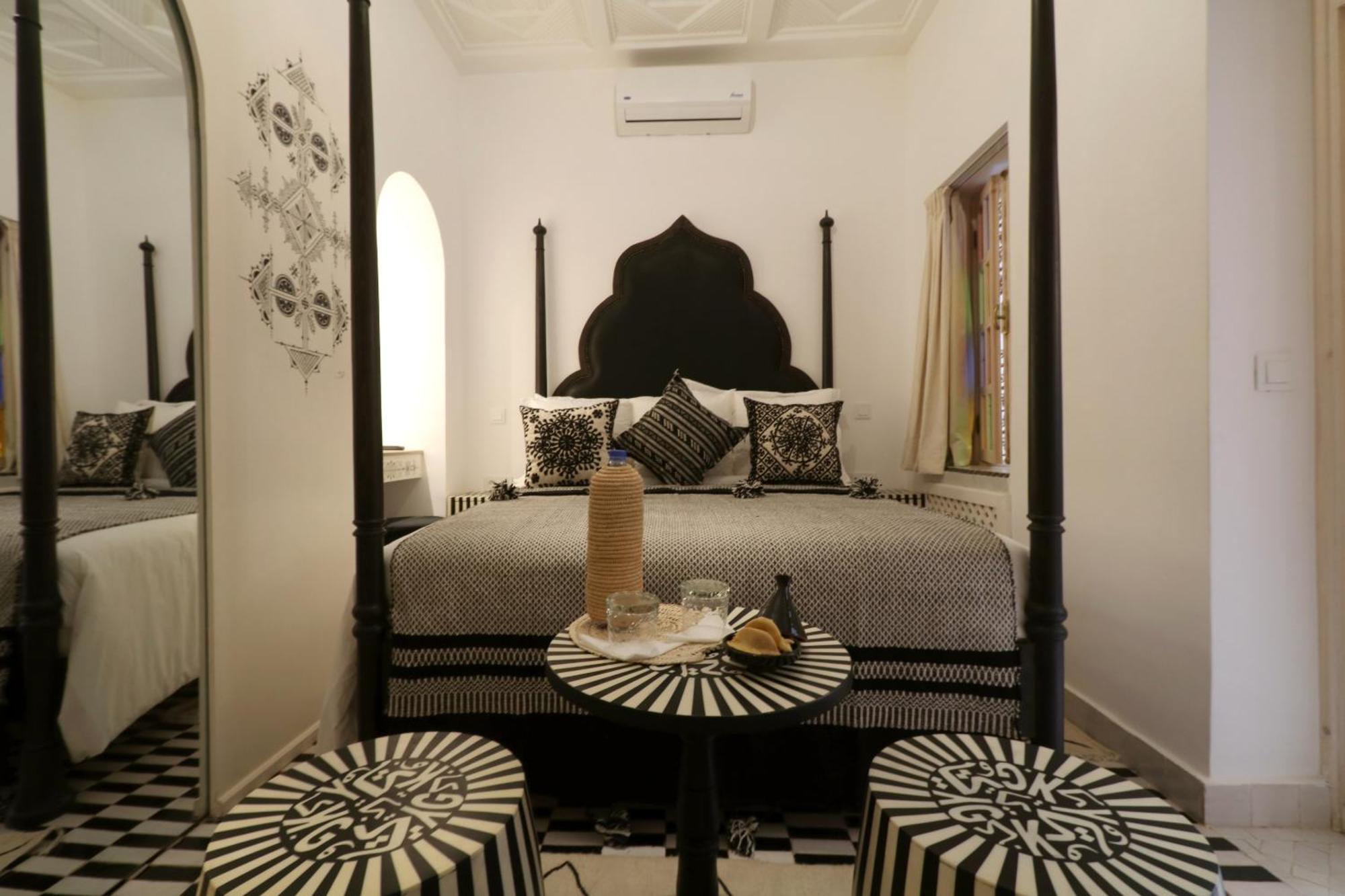 Riad Wazani Square & Spa มาร์ราเกช ห้อง รูปภาพ
